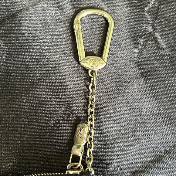 LV Key Pouch - Picture 3 of 4